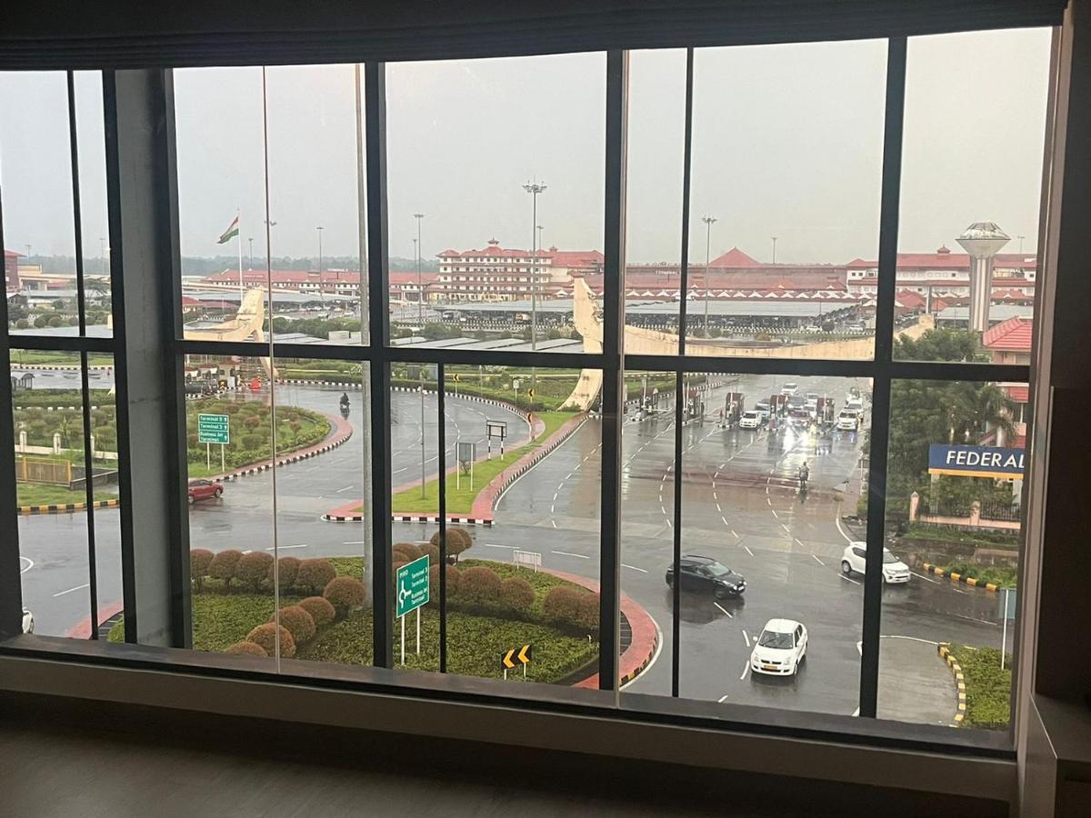 Presidency Airport Hotel Kochi Exteriör bild