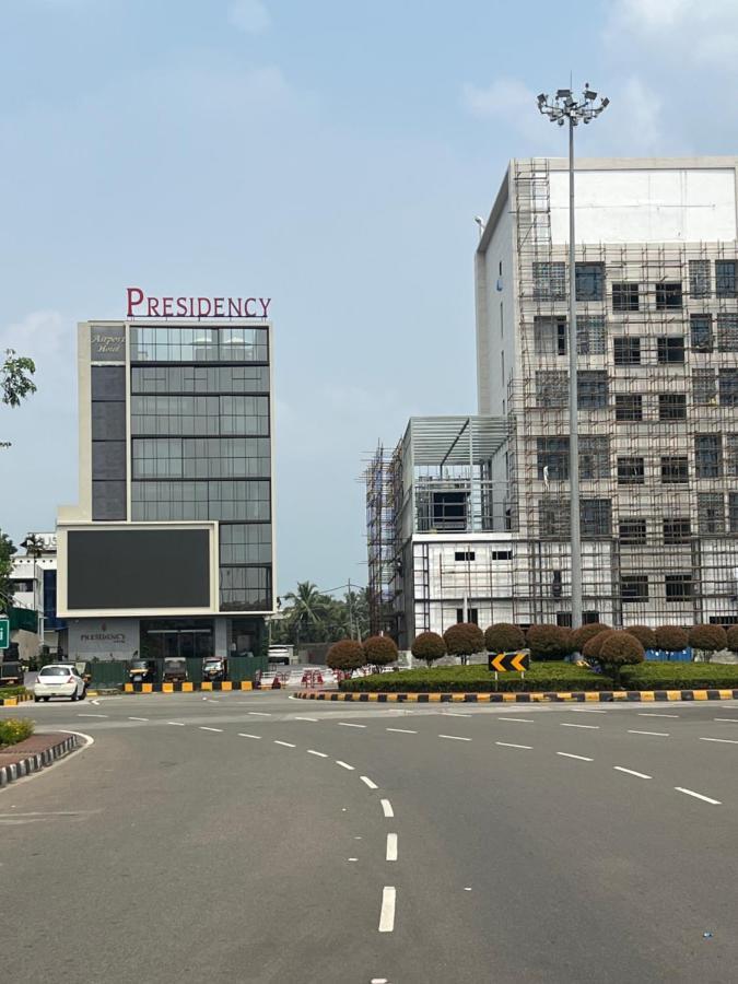 Presidency Airport Hotel Kochi Exteriör bild